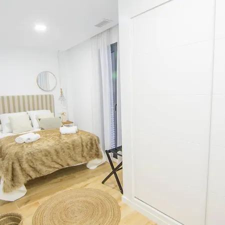Tuguest Gran Via Apartman Granada