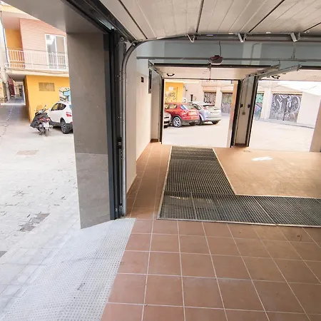 Tuguest Gran Via Apartman